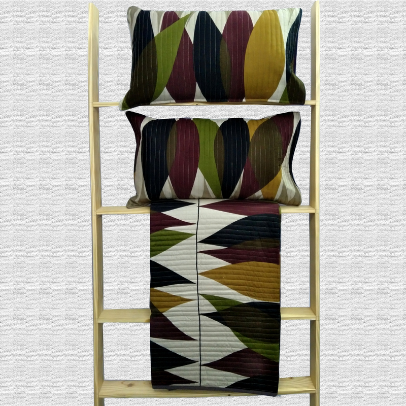 Geometric Zigzag Pattern Quilted Bed Covers 