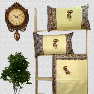 Designer Patchwork & Embroidered Bed Cover With Pillow 