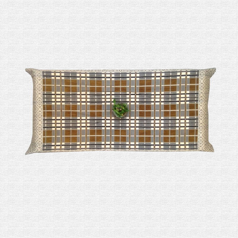 Chenille Geometric Pattren Centre Table Cover 