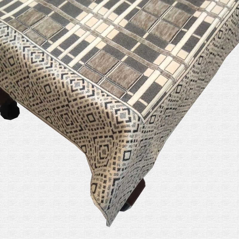 Chenille Geometric Pattren Centre Table Cover 