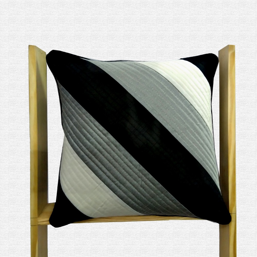 Geometric Patchwork Pattern Quilted Throw Pillow Cushion Cover Set of 5 Geometric Patchwork Pattern Quilted Throw Pillow Cushion Cover Set of 5